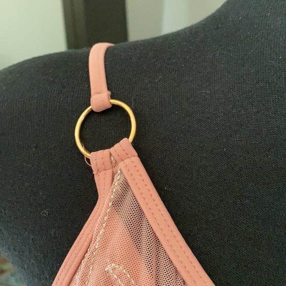 Sheer one piece - Picture 4 of 6